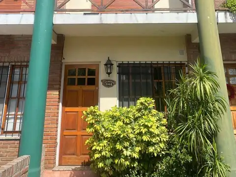 Casa en Alquiler en Ciudad Jardín del Palomar, Partido de Tres de Febrero
