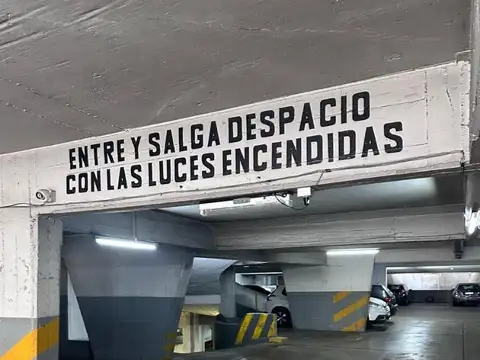 Cochera en Venta en Recoleta, CABA