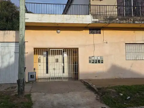 PH en Venta en Monte Chingolo, Partido de Lanús