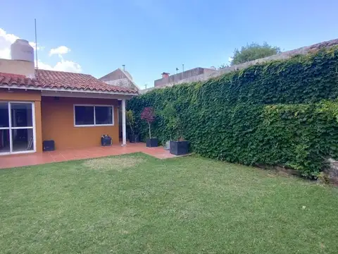 PH en Venta en Remedios de Escalada, Partido de Lanús
