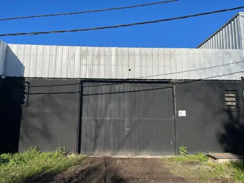 Galpón en Venta en Lisandro Olmos Etcheverry, Partido de La Plata