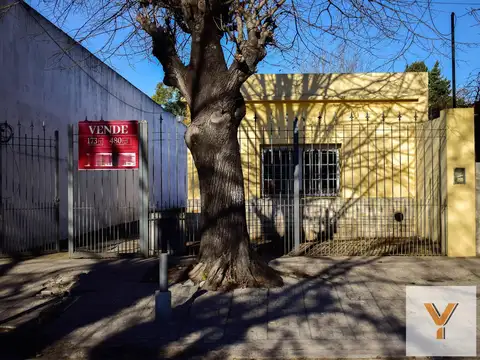 Oficina en Venta en Los Hornos, La Plata