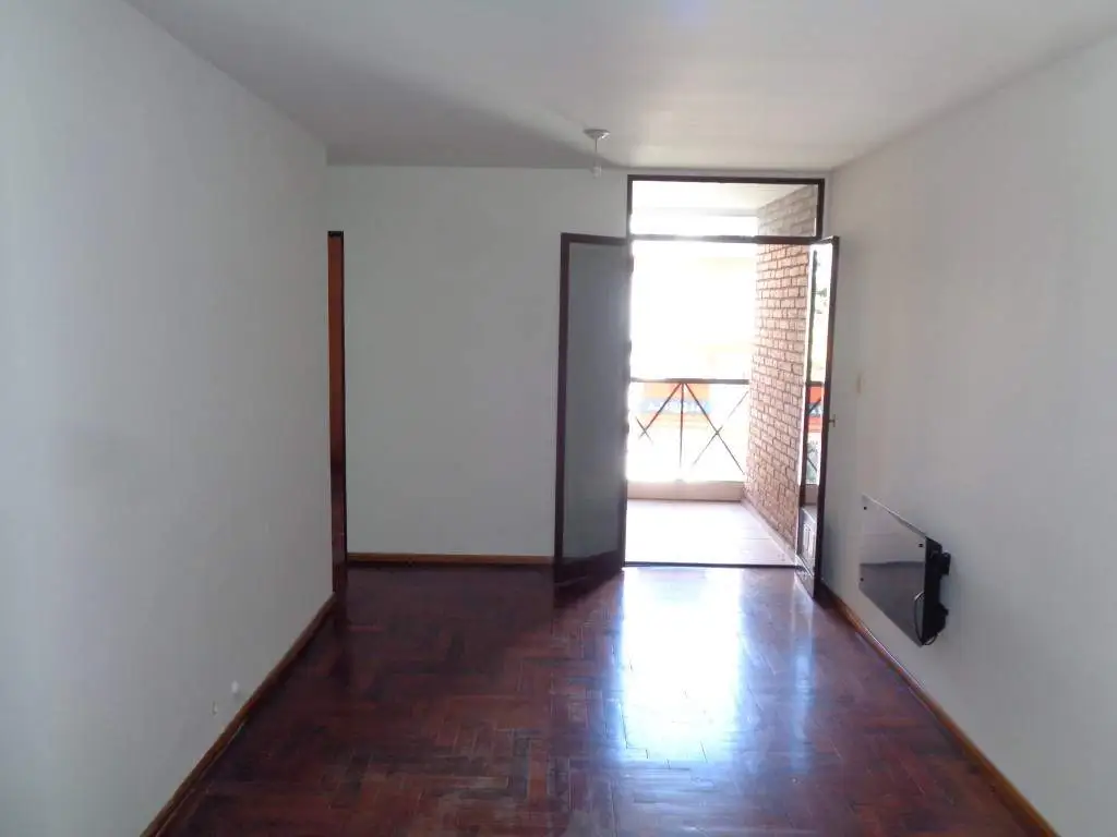 Barrio Nueva Córdoba - Excelente Departamento Externo de 1 Dormitorio, Amplio y...
