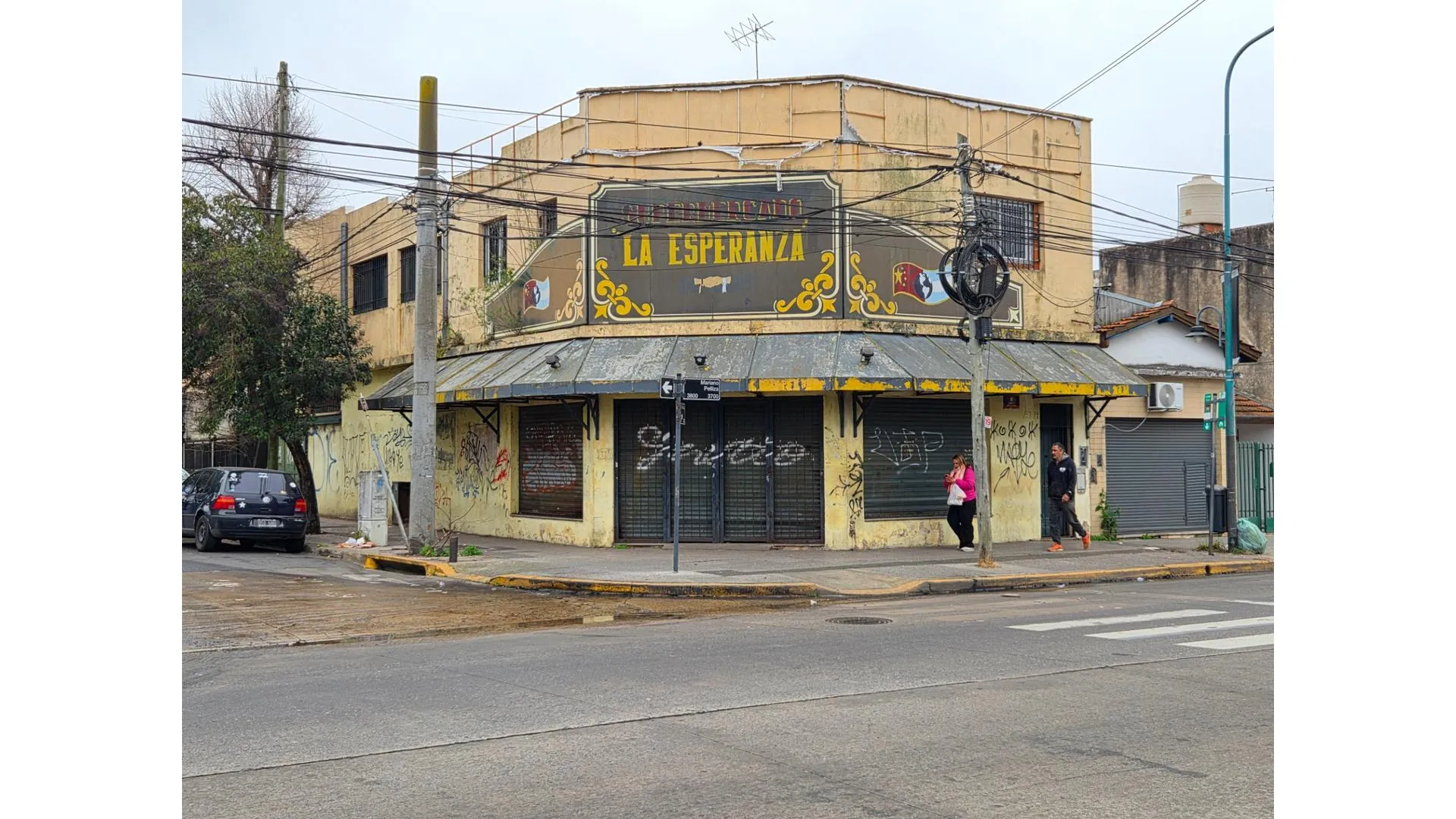Venta Local /centro logístico /depósito Olivos
