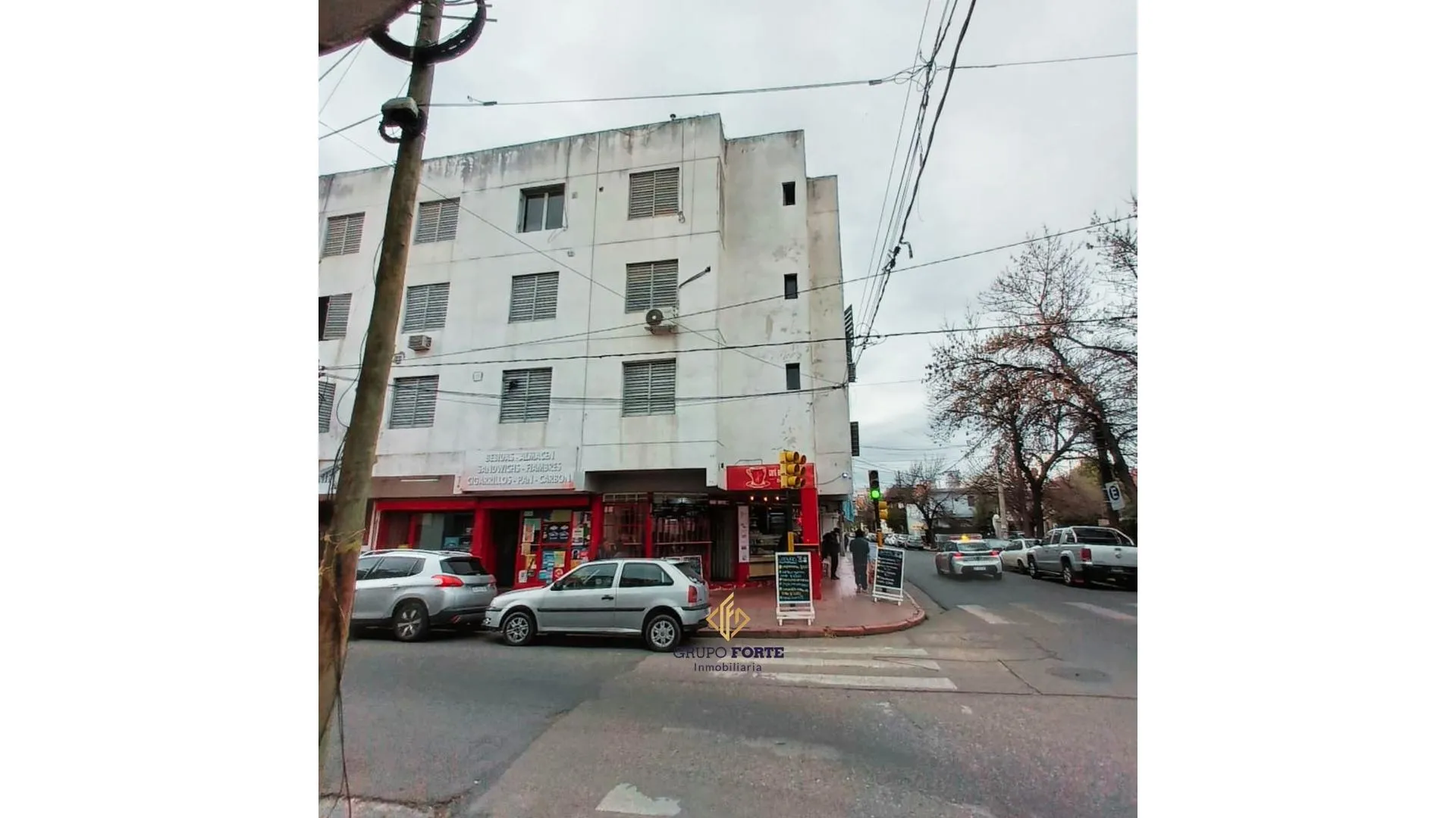 Oportunidad! Departamento a refaccionar  B° Alberdi