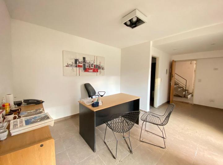 Oficina comercial · 26m² · 1 Ambiente · 1 Cochera