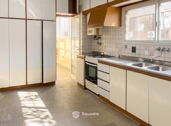 Departamento · 77m² · 4 Ambientes