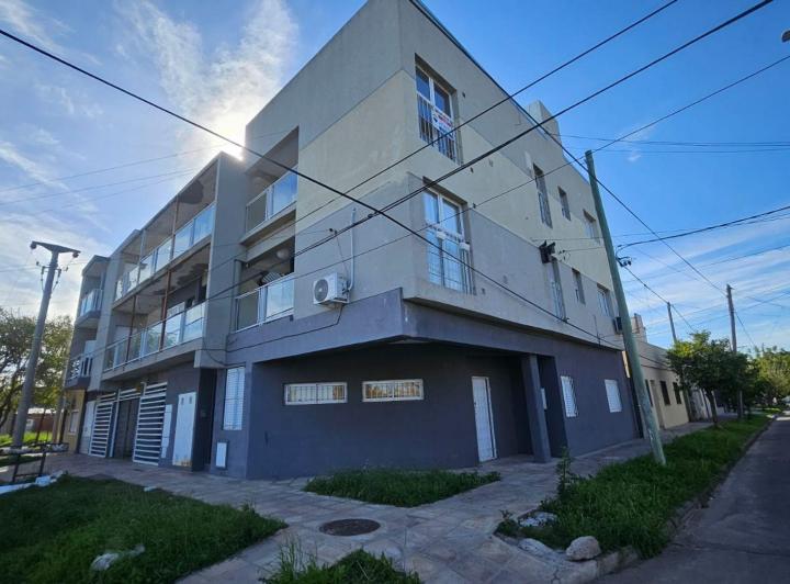 Departamento · 38m² · 2 Ambientes · 1 Cochera