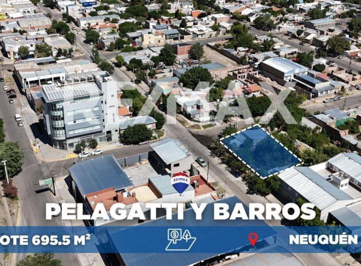 Terreno · 696m²