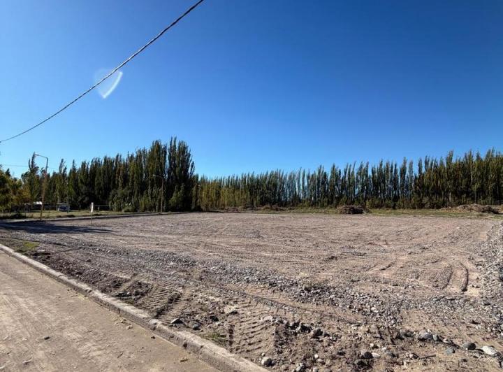 Terreno · 460m²