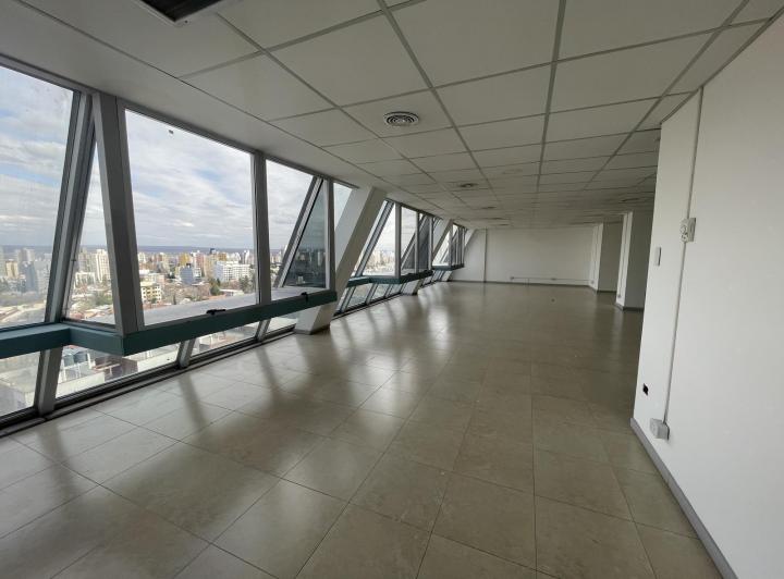 Oficina comercial · 110m² · 1 Cochera