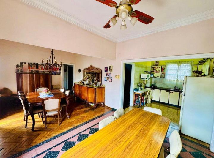 PH · 181m² · 4 Ambientes · 1 Cochera