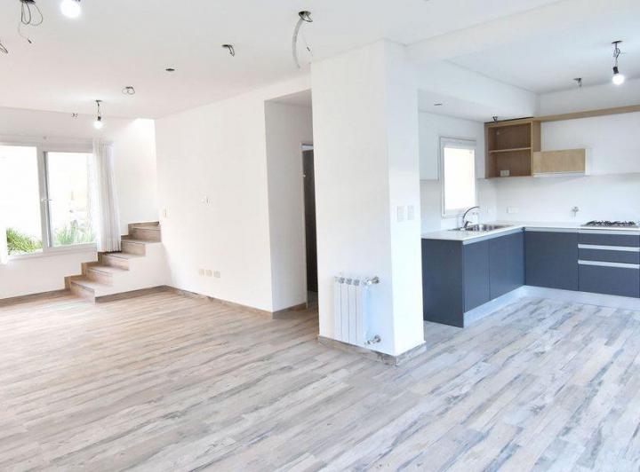 PH · 120m² · 4 Ambientes · 1 Cochera
