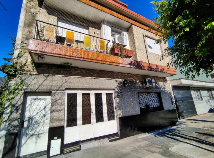 PH · 117m² · 4 Ambientes · 1 Cochera