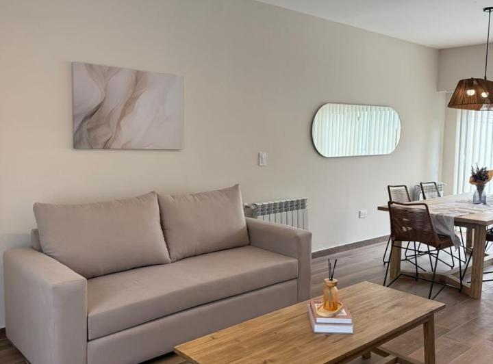 PH · 80m² · 4 Ambientes · 1 Cochera