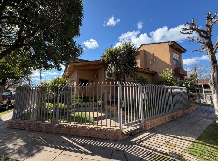 PH · 134m² · 5 Ambientes · 2 Cocheras