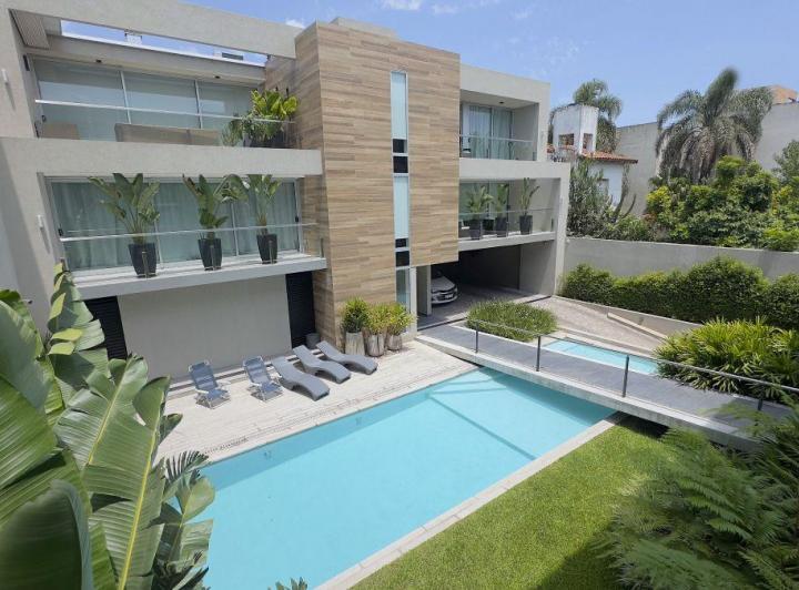 Departamento · 168m² · 5 Ambientes · 2 Cocheras
