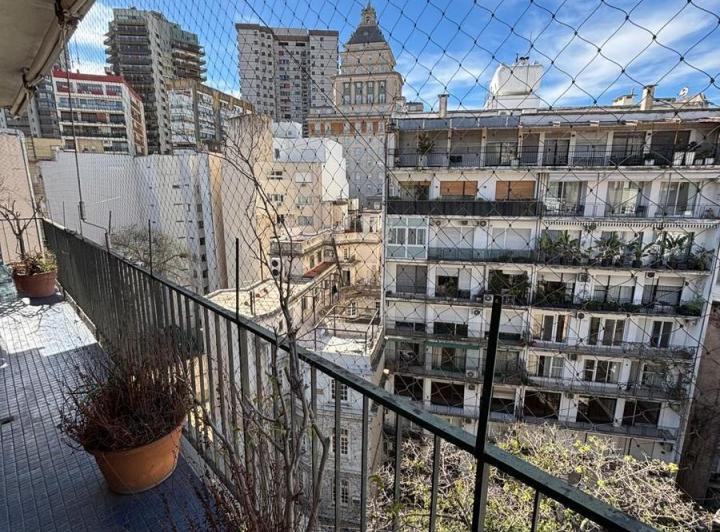 Departamento · 140m² · 4 Ambientes · 1 Cochera