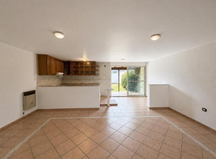Departamento · 140m² · 4 Ambientes · 1 Cochera