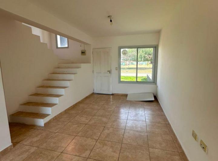 Departamento · 100m² · 6 Ambientes · 1 Cochera