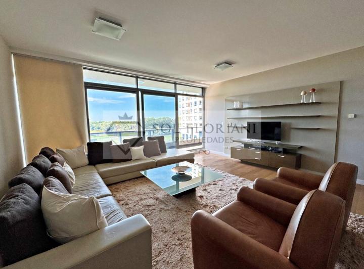 Departamento · 172m² · 3 Ambientes · 1 Cochera