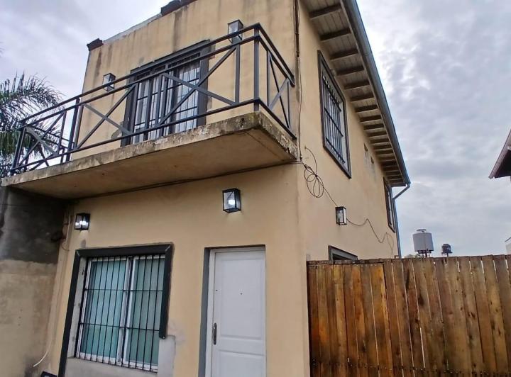 Departamento · 80m² · 4 Ambientes · 1 Cochera