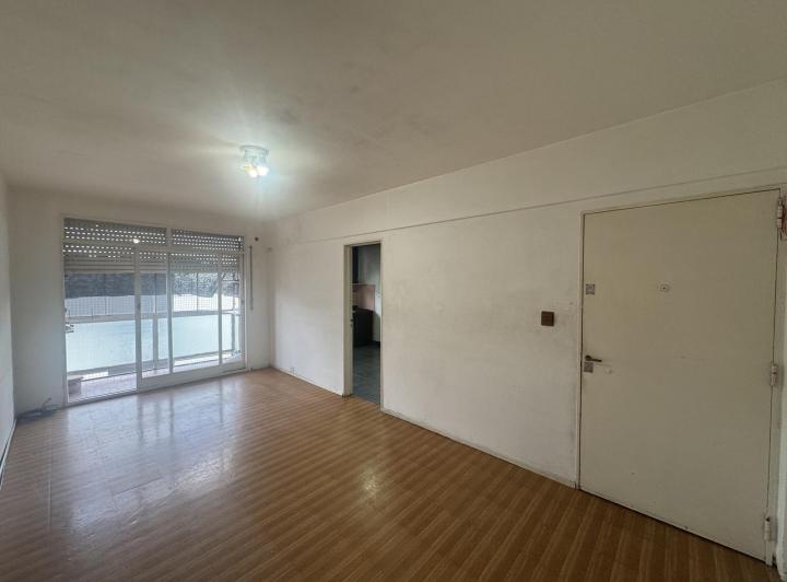 Departamento · 60m² · 4 Ambientes · 1 Cochera