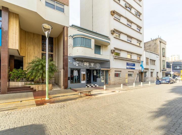 Casa · 150m² · 5 Ambientes · 1 Cochera