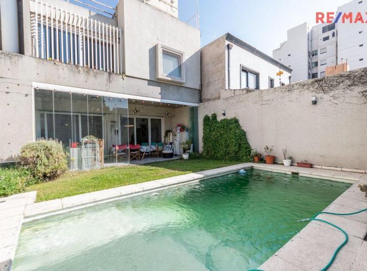 Casa · 311m² · 5 Ambientes · 1 Cochera