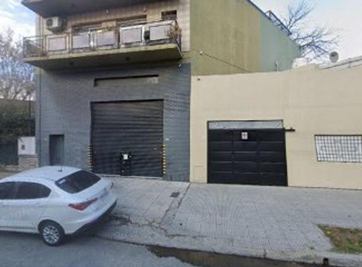 Casa · 140m² · 6 Ambientes · 1 Cochera