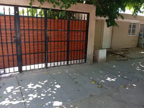 Casa en Venta en Luzuriaga, Maipú