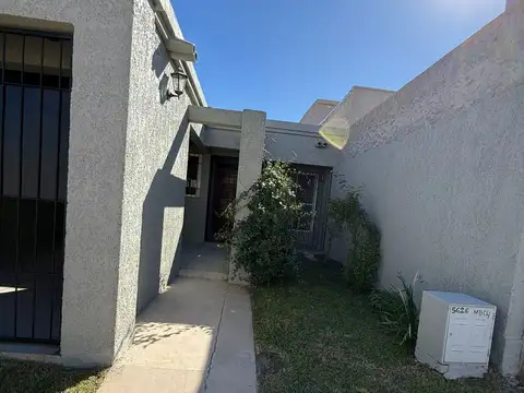 Casa en Venta en La Consulta, San Carlos