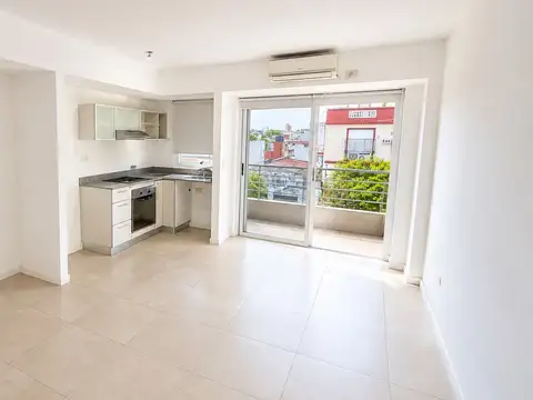 Departamento en Alquiler en Parque Chacabuco, CABA