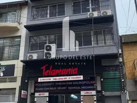 Oficina en Alquiler en Flores, CABA