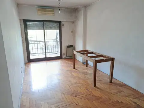 Departamento en Venta en San Cristobal, Capital Federal