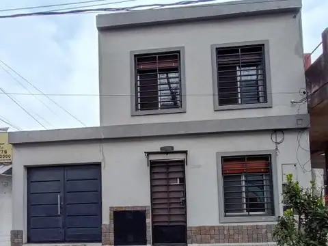 PH en Alquiler en Lanus Este, Lanus