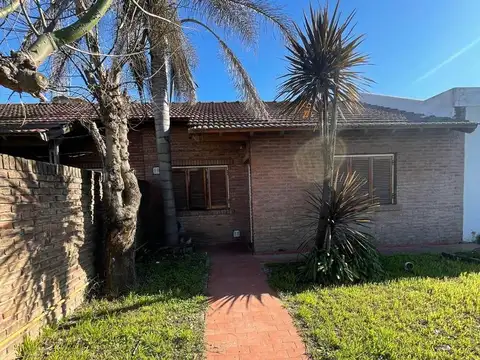 Casa en Alquiler en Centro De Lujan, Lujan