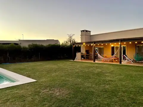 Casa en Alquiler en El Cantón - Norte, Countries y Barrios Cerrados en Escobar