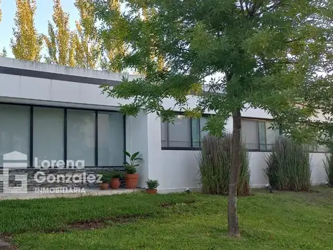 Casa en Alquiler en Puertos, Countries y Barrios Cerrados en Escobar