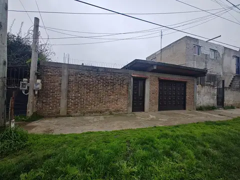 Casa en Venta en Barrio Giardino, Gregorio de Laferrere