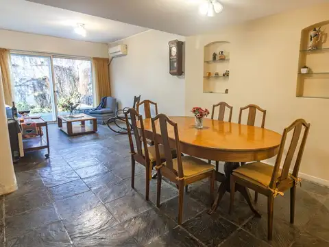 Departamento en Venta en Acassuso Vias  /  Santa Fe, Acassuso
