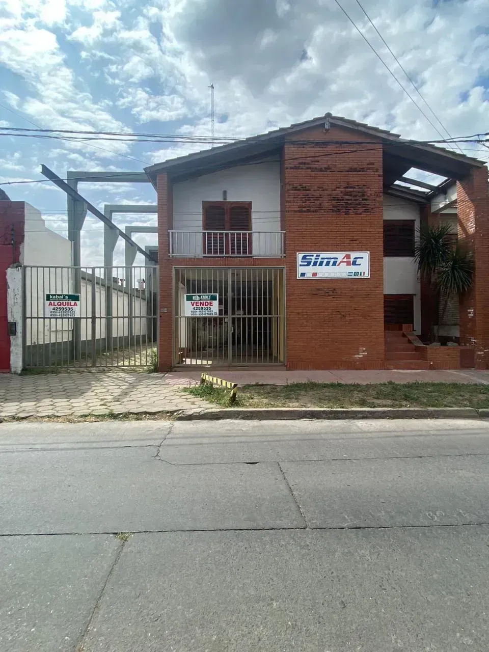 VENTA-GALPON CON GRUA- OFICINAS + SEGURIDAD- BARRIO ALBERDI