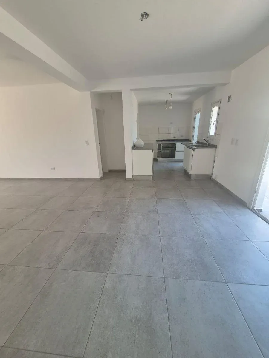 Duplex en Alquiler Barrio La Calandria Zona Sur