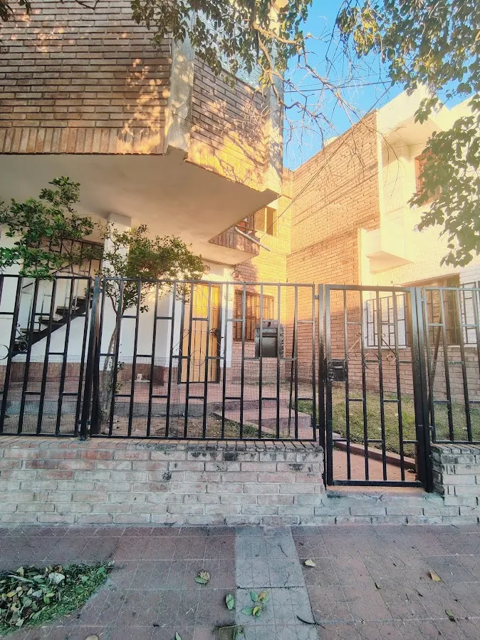 ALQUILER – DPTO. 2 DORMITORIOS CON PATIO