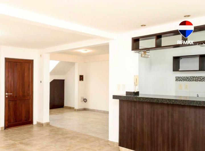 Casa · 158m² · 6 Ambientes · 2 Cocheras