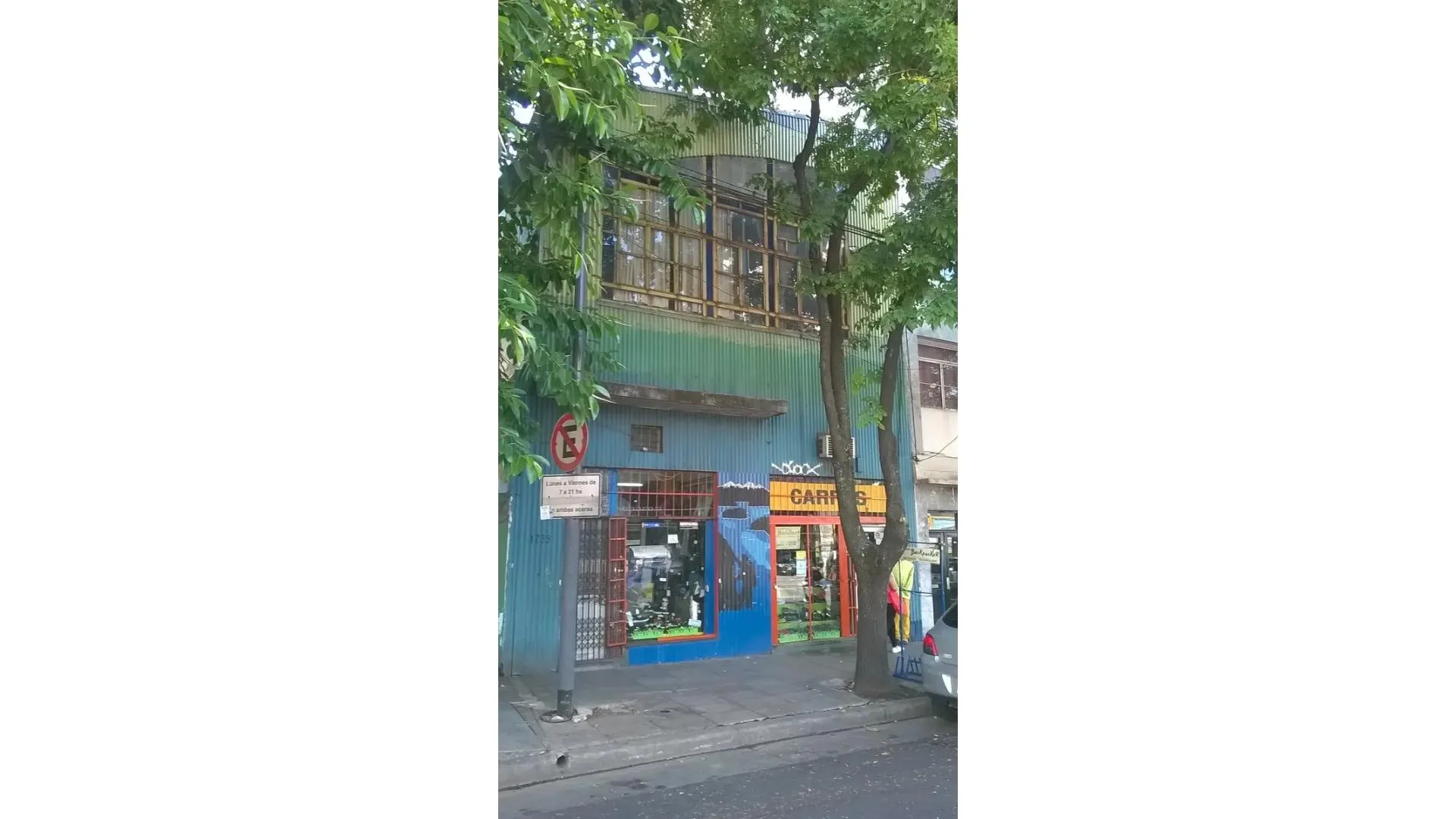 LOTE CON POTENCIAL DE 865 M² EDIFICABLES EN MONSERRAT