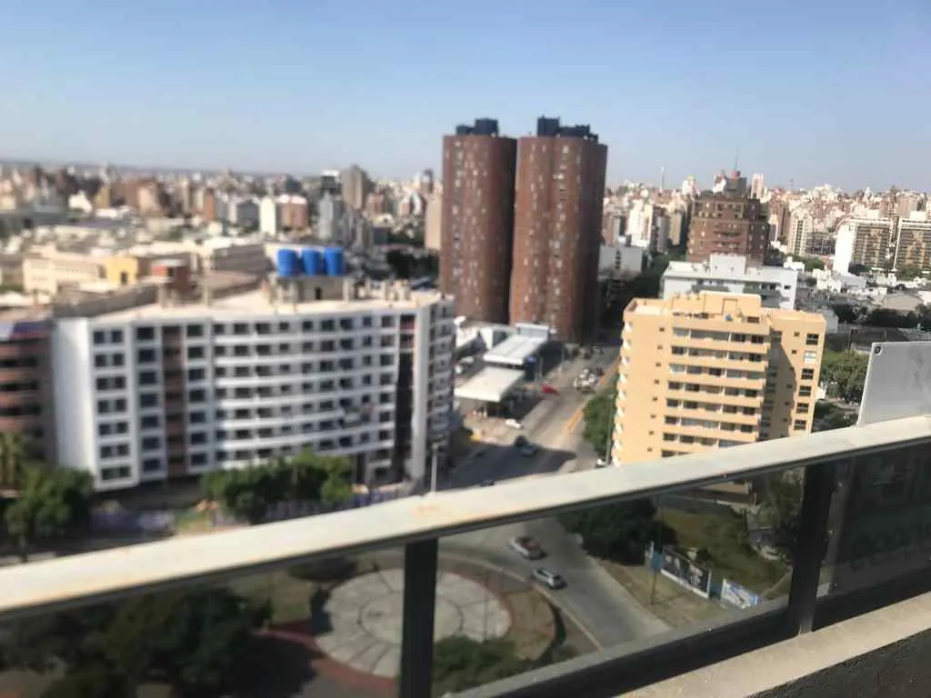 Guemes - Av Pueyrredón 900 - Edificio Nazareno Depto ALQ 1 dorm cCochera