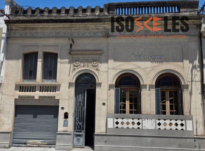 Casa · 150m² · 7 Ambientes
