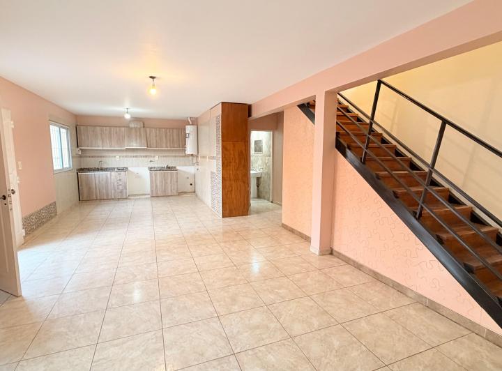 Casa · 100m² · 4 Ambientes · 1 Cochera