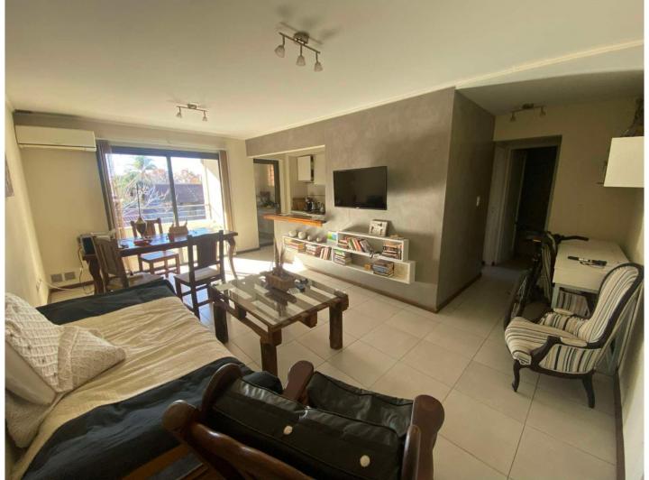 Departamento · 56m² · 6 Ambientes · 1 Cochera